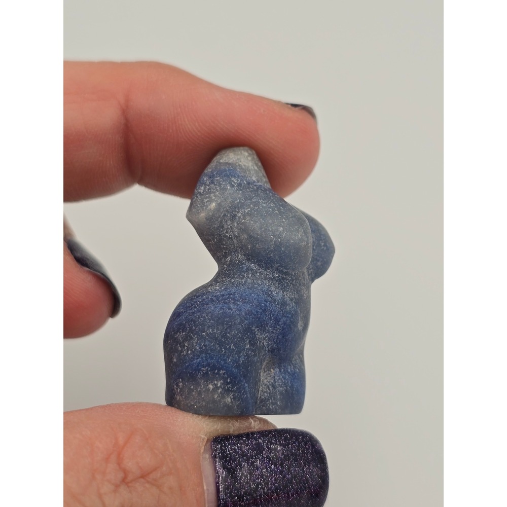 Set of 3 Crystal Carved Miniatures Goddess Ghost squirrel,  dollhouse, minis‎ - Picture 3 of 11